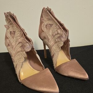 Vince Camuto Lace-Embellished Heels in Mauve